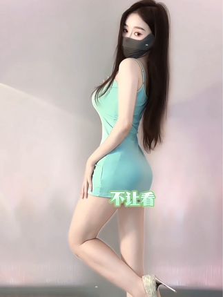 斗鱼主播何菱的微博号，查看她微博号并关注最新动态