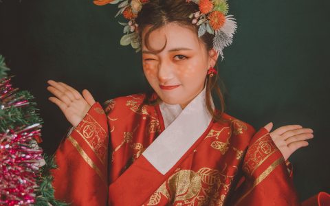 五更天的沈公子《圣诞小鹿》 – YiTuYu艺图语