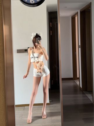 脸红mm蓬莱美食之旅，探索光影与味觉的碰撞