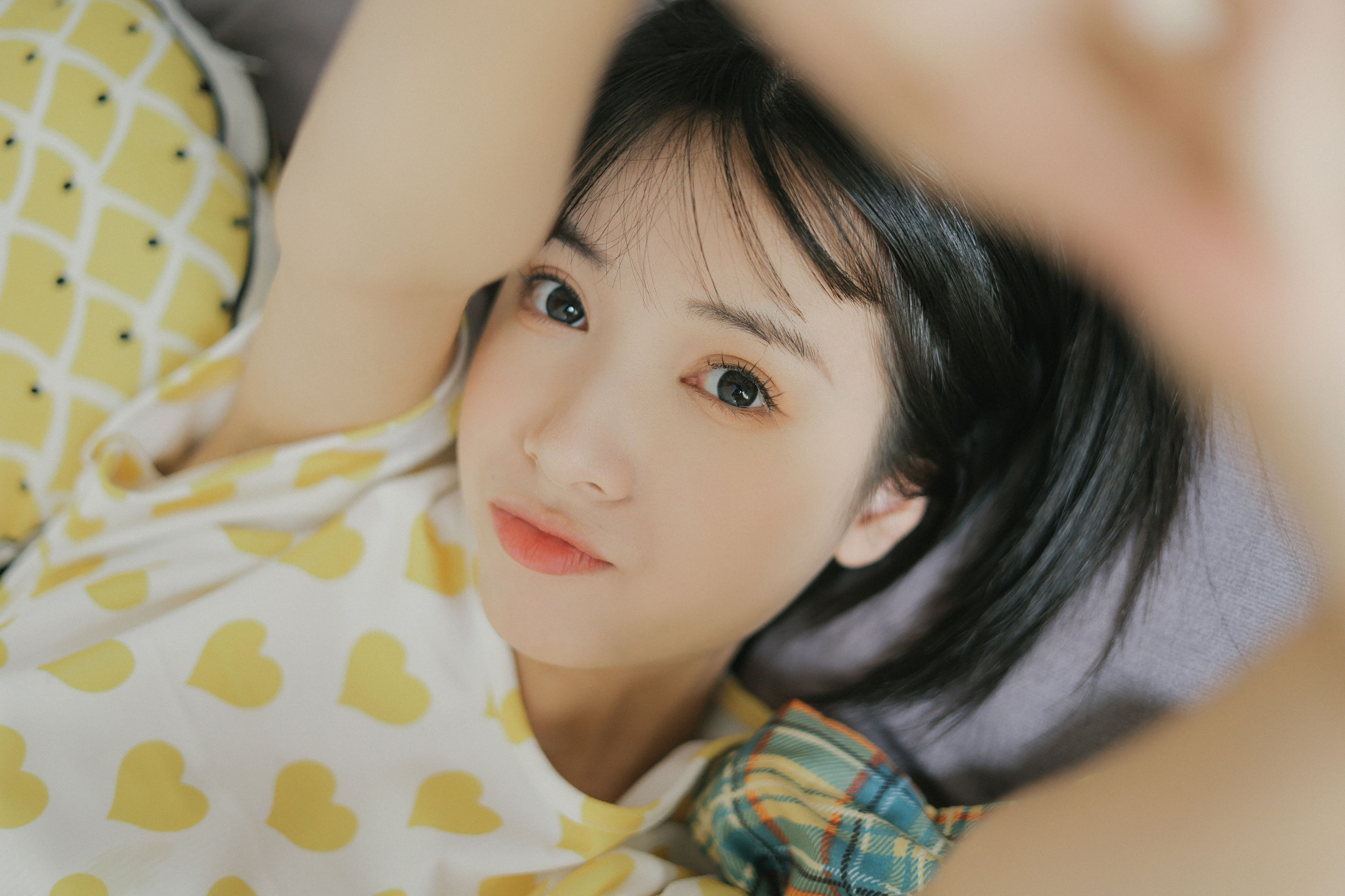 [YiTuYu艺图语] 一只阿梦崽《陪你可可爱爱》 好看的4K高清无水印纯欲妹子意境唯美写真完整版图集