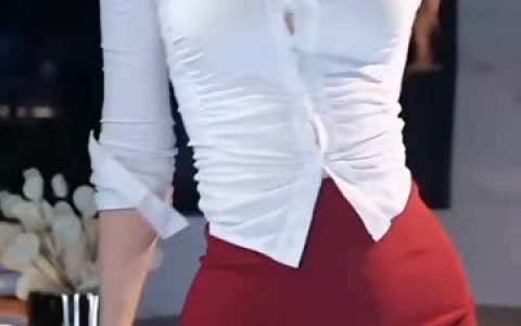 网易CC小燃燃动感光波舞蹈,粉丝热议的经典表演