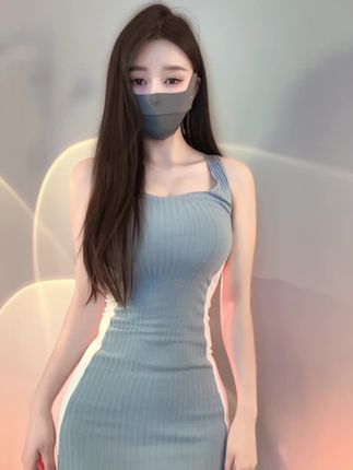 斗鱼何菱房管群超顶舞蹈资源，加入群体享受顶级舞蹈资源