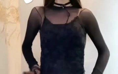 斗鱼糯米团子q，加入糯米团子吖的QQ群并与她的粉丝互动