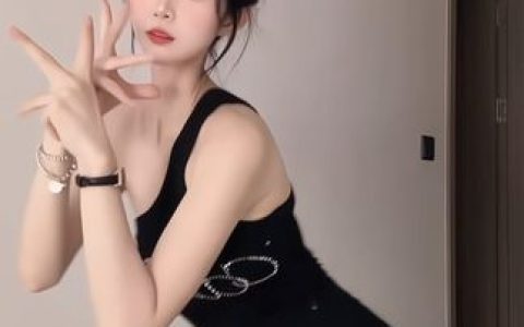占星猫如何使用塔罗牌进行提问,她的塔罗牌解读技巧是什么?