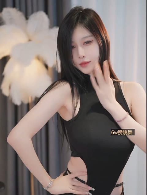 辣条条斗鱼热舞回顾，辣条条在斗鱼的热舞瞬间