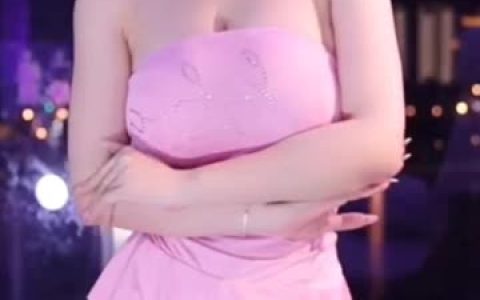 网易CC蜡笔小丸子私人订制视频合集,粉丝热推资源全解读