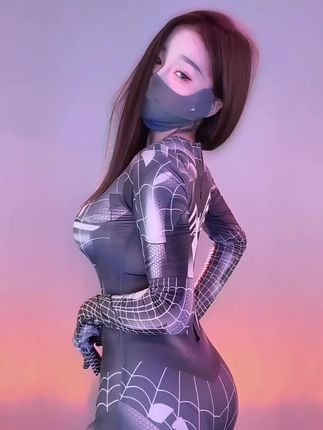 斗鱼何菱群舞蹈视频，收集她在群内的舞蹈视频，随时观看
