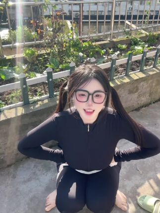 可爱的肉巴微密圈图集赏析，迷人肉感风格的视觉享受