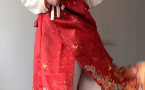 林扣弦的微密圈有啥值得关注?抖音粉丝202万热议的内容