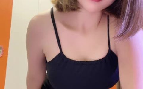 快手玲儿超甜定制资源获取,观看她的独家舞蹈资源