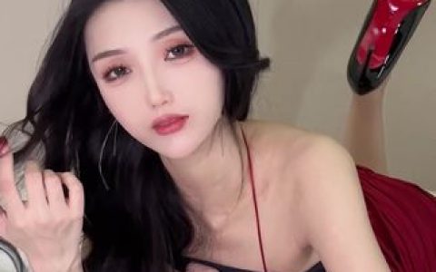 抖音万0ins账号曝光,万0的Ins最新动态与舞蹈秀