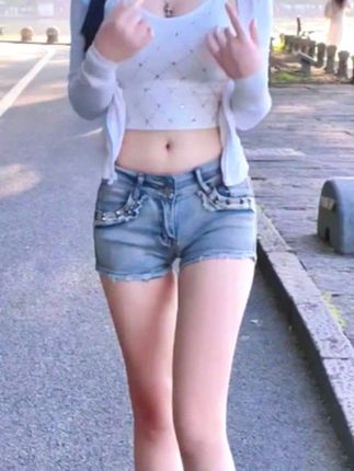 cc甜瓜瓜跳舞视频合集，如何免费观看她的舞蹈作品？