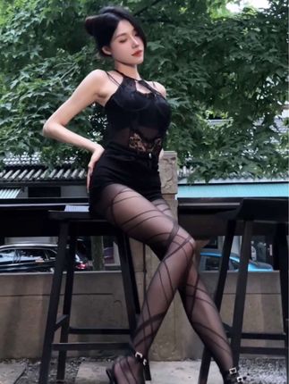 男人的世界不可缺的美了个滢作品！微密圈独家内容鉴