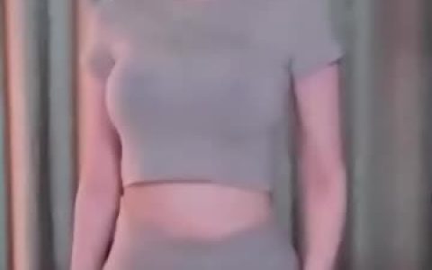 BJ黑珍珠女团成员，如何在音乐圈成名BJ黑珍珠女团成员的音乐历程与成名之路