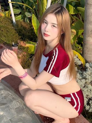 脸红八酱微密圈付费作品合集揭秘，带你探索八酱付费入圈作品的精彩