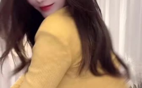 南妹儿直播间秀舞蹈,防娘防超管!