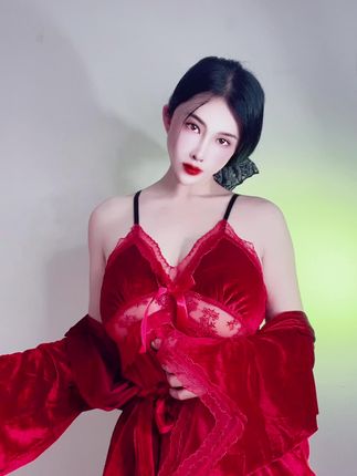 白妖妖抖音号全解析，她的舞蹈视频为何刷爆网络？