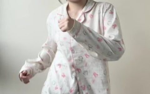 miao喵酱露脸视频解析,粉丝如何看待她的首次露脸和演绎风格?