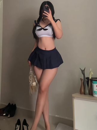 秋秋不要吃鱼从路人视角看她的精彩瞬间，微密圈资源一键下载