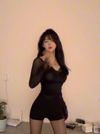 一只树懒名场面合集，她的高光瞬间为何被粉丝铭记