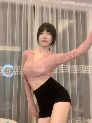 抖音智桃lucky微密圈资源全集，个性魅力无法抗拒的她