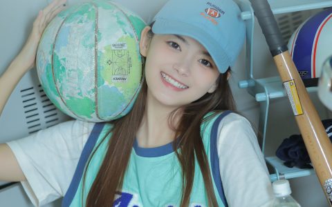 何静璇儿《放学之后》 – YiTuYu艺图语