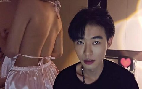 小恩雅跳舞视频集锦观看她的每一场精彩表演，通过小恩雅的跳舞视频集锦，欣赏她的经典舞蹈作品