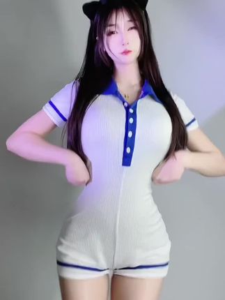 网易CC奶尤舞蹈风格解析，深度了解她的独特魅力