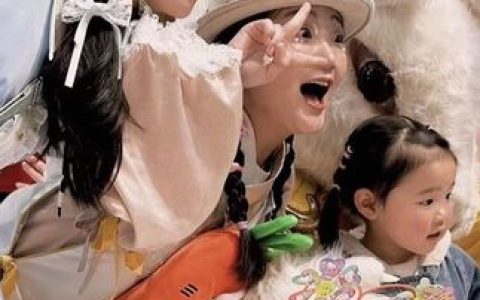 十万口草莓粥粥微信曝光,粉丝互动与私密信息大揭露