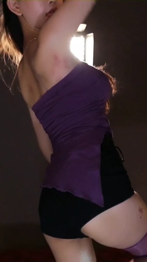 斗鱼南妹儿跳感光动波舞被pdd查房，查房事件揭秘