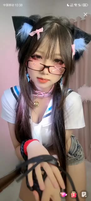 网易CC耶耶微博热舞视频合集，如何欣赏她的巅峰之作？