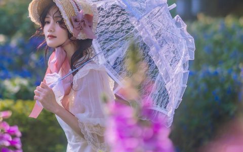 田园玩耍的公主少女 写真 小清新 漂亮 洛丽塔 二次元 – YiTuYu艺图语