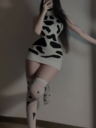 桃桃sama的性感写真图集，私密照片曝光，感受她的美丽与性感