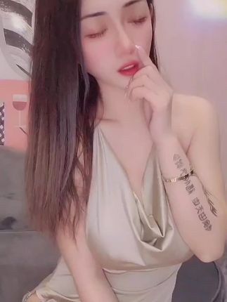 一个小球球付费定制舞蹈合集分享，她的私人视频资源大揭秘