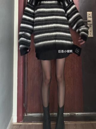 巨恶小锯鳄微密babybaby，网红的粉丝互动情感