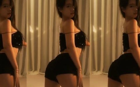 斗鱼小南南微博舞蹈至尊版，观看小南南微博上的至尊版舞蹈演绎