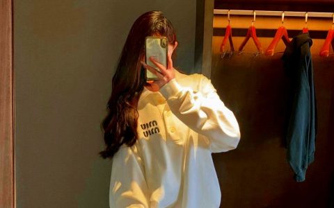 _hh0neyy_微密圈黑色套装写真(hh0neyy黑色魅力写真赏析)