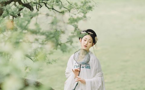 没烦恼《倦春愁》 – YiTuYu艺图语