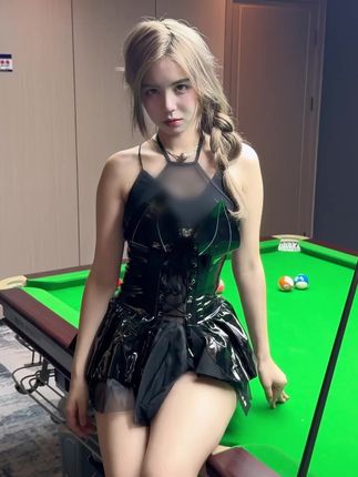 八酱极限1v3视频真相什么梗？榜一大哥线下对决八酱是真的吗？