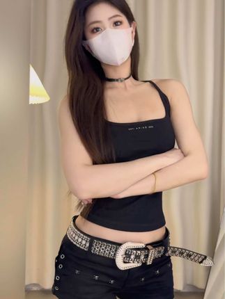 蓝云小园直播事件的始末，为何成为热议话题？
