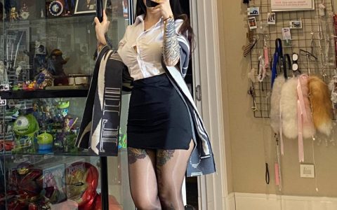 卡通百科老王付费内容划算吗?微密圈的独家作品下载