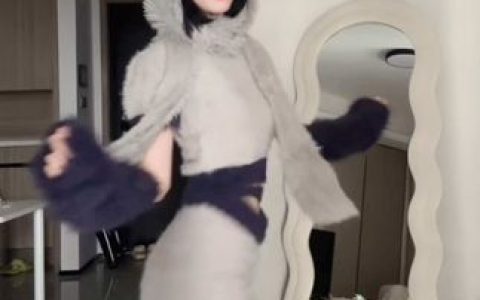 小哭包不哭反差转场剪辑,如何做出小哭包不哭风格的反差转场