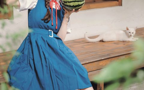 有西瓜的夏天小清新 日系 女生 西瓜少女 写真集 – YiTuYu艺图语