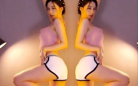 斗鱼小南南直播定制,了解如何定制小南南的直播舞蹈内容