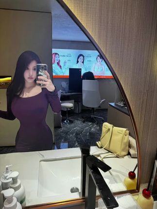 网易CC奈小喵直播间跳舞全记录，现场表演直击心灵