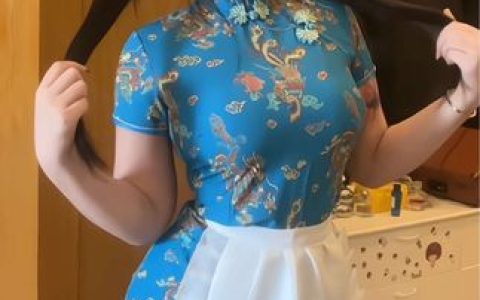 小u优优子微密圈作品的美学分析(抖音网红小u优优子的微密圈图片)