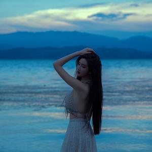 绝美靓模周妍希(土肥圆矮挫穷)巴厘岛无圣光图集，每一张都是视觉享受