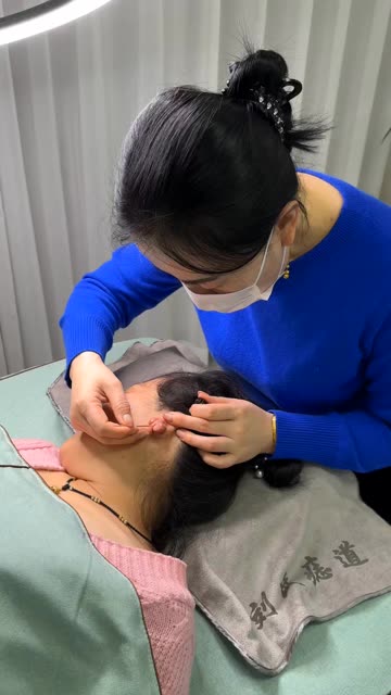 虎牙织梦痣铃有鱼B类视频合集，视频内容全解密