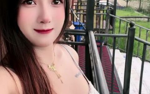 脑婆睡醒啦早期视频赏析,看她如何蜕变成网红