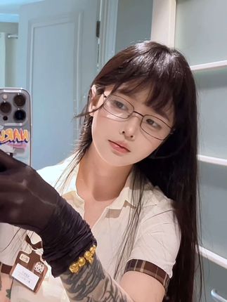 卡通百科老王的圈子照片曝光，私密资源大公开